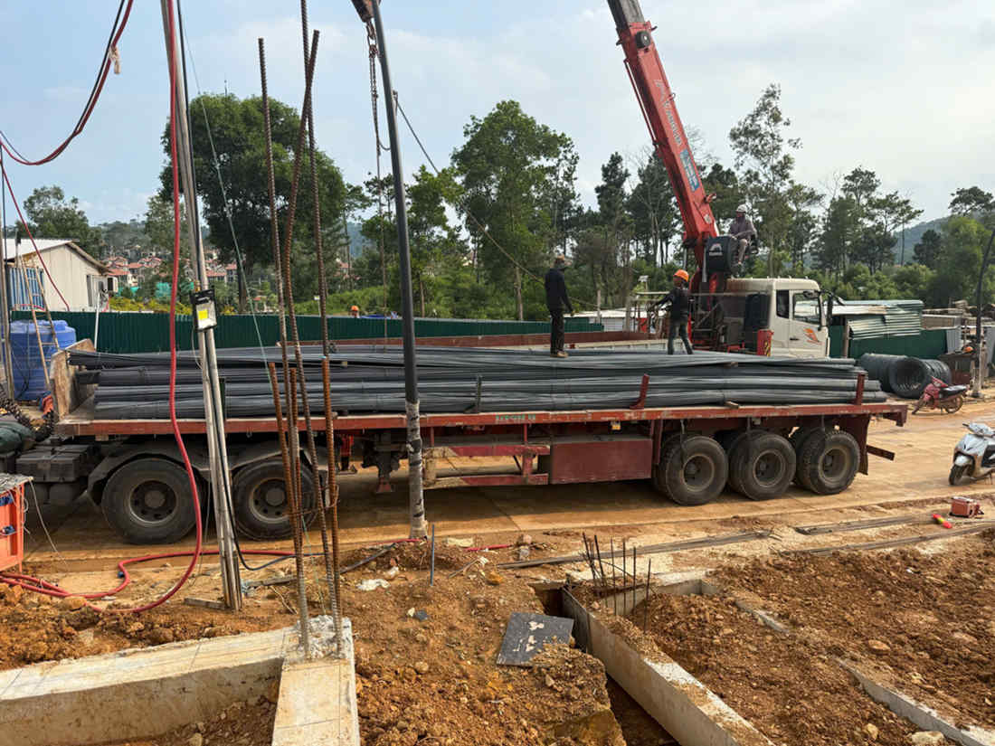 Giao THép xây dựng tại dự án